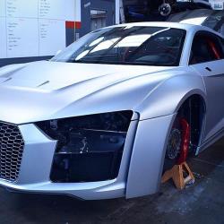 On Sunday the R8 still looked like this. Check out the assignments on the white board in the back